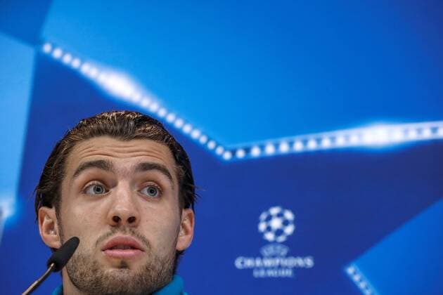 Real Madrid s Austrian midfielder Mateo Kovacic attends a press conference PK Pressekonferenz held at the end of a training session at the team s Valdebebas facilities in Madrid, Spain, on 05 December 2017. Real Madrid will face Borussia Dortmund in a UEFA Champions League groups stage soccer match on 06 December. Real Madrid press conference !ACHTUNG: NUR REDAKTIONELLE NUTZUNG!  Copyright: xEMILIOxNARANJOx GRAF4296 20171205-636480809779891174