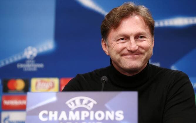RB Leipzig PK Champions League Leipzig 05 12 2017 Red Bull Arena Football UEFA Champions League Group G 6 Gameday Press Conference on the eve of the match between RB Leipzig and Besiktas Istanbul Coach Ralph Hasenhüttl Hasenhuettl RB Leipzig