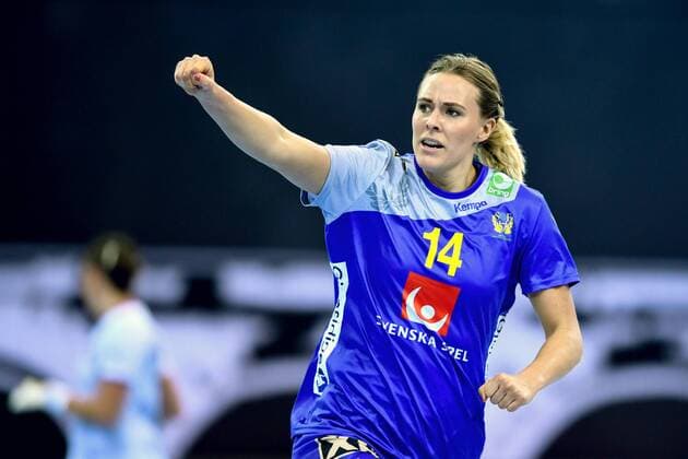 171205 Swedens Johanna Westberg celebrates the match between Sweden and the Czech Republic during the World Cup on December 5, 2017 in Bietigheim Bissingen  Copyright: CARLxSANDIN BB171205CS032