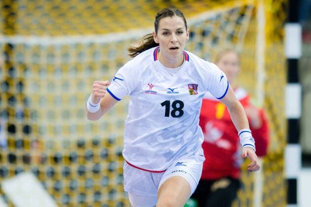 Handball, WM Damen, Schweden - Tschechien 2017.12.05 Bietigheim-Bissingen Pilka reczna Mistrzostwa Swiata w pilce recznej kobiet Szwecja - Czechy N z Ives Luzumova Foto Lukasz Laskowski PressFocus NEWSPIX.PL 2017.12.05 Bietigheim-Bissingen IHF Women s Handball World Championship WM Weltmeisterschaft Sweden v Czech Republic Ives Luzumova Credit: Lukasz Laskowski PressFocus --- Newspix.pl  20171205_LUK_229