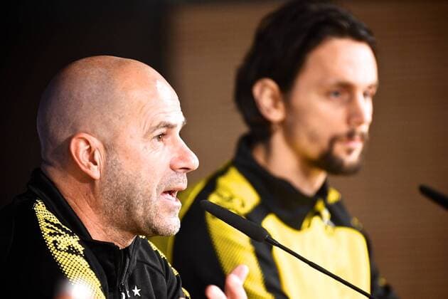 Borussia Dortmund Presser Borussia Dortmund manager Peter Bosz during a press conference PK Pressekonferenz at the Estadio Santiago Bernabeu, Madrid Content Not Available For UK Newspapers Copyright: xKristianxKanex FIL-11055-0006