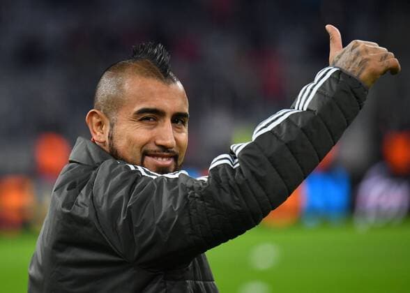 05 12 2017 xjhx Football UEFA Champions League FC Bayern Munich Paris Saint Germain PSG emspor v l Arturo Vidal FC Bayern Munich Muenchen