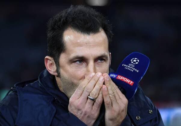 05 12 2017 xjhx Football UEFA Champions League Bayern Munich Paris Saint Germain PSG emspor v Hasan Salihamidzic Sporting Director FC Bayern Munich Muenchen
