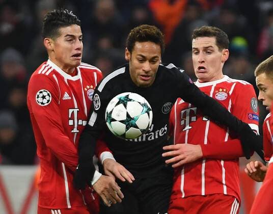 05 12 2017 xjhx Football UEFA Champions League FC Bayern Munich Paris Saint Germain PSG emspor v l James Rodriguez FC Bayern Munich Neymar PSG Paris St Germain Sebastian Rudy FC Bayern Munich Muenchen