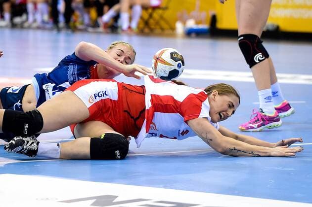 Handball, WM Damen, Norwegen - Polen 2017.12.05 Bietigheim-Bissingen Pilka reczna Mistrzostwa Swiata w pilce recznej kobiet Norwegia - Polska N z Joanna Drabik of Poland in action Foto Lukasz Laskowski PressFocus NEWSPIX.PL 2017.12.05 Bietigheim-Bissingen IHF Women s Handball World Championship WM Weltmeisterschaft Norway - Poland Joanna Drabik of Poland in action Credit: Lukasz Laskowski PressFocus --- Newspix.pl  20171205_LUK_424