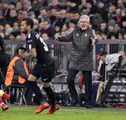 05 12 2017 Football UEFA Champions League 2017 2018 Group Stage 6 Gameday FC Bayern Munich Paris Saint Germain at Allianz Arena Munich Coach Jupp Heynckes FC Bayern Munich in Rage