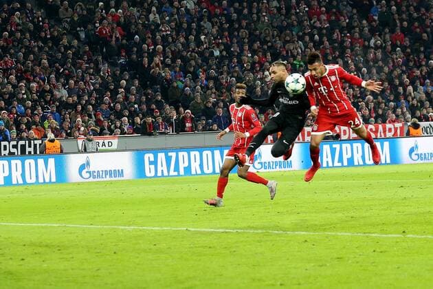 Layvin Kurzawa Paris Saint Germain 20 Corentin Tolisso Bayern Muenchen 24 Head the 2 0 Bayern Munich vs Paris Saint Germain Champions League Soccer 05 12 2017 Muenchen Copyright: xLanger Eibner-Pressefotox EP_HLR