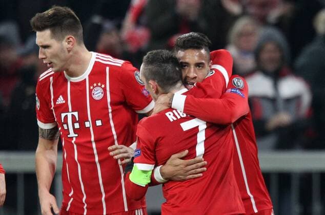 Soccer UEFA Champions League FC Bayern Muenchen Paris Saint Germain on 05 12 2017 in the Allianz Arena Group B Gameday 6 Season 2017 18 xmdx 2 0 Corentin TOLISSO 24 FC Bayern Muenchen goaljubel FC Bayern Muenchen Paris Saint Germain