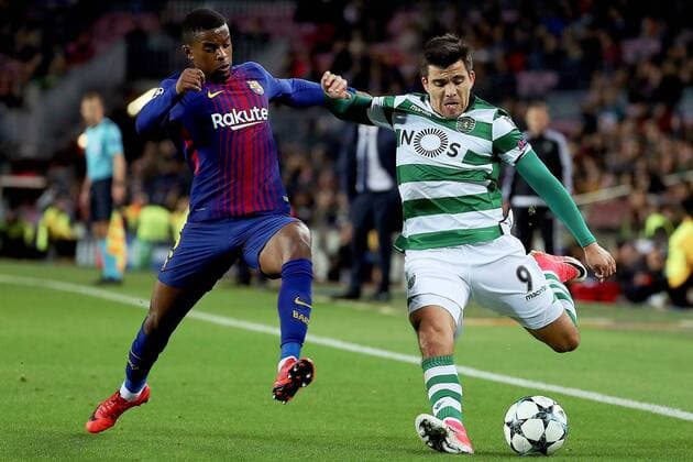 FC Barcelona Barca s defender Nelson Semedo (L) vies for the ball with Sporting Lisboa s midfielder Marcos Acuna during the UEFA Champions League 6th round groups phase match between FC Barcelona and Sporting Lisboa at the Camp Nou stadium in Barcelona, Catalonia, Spain, 05 December 2017. FC Barcelona vs. Sporting Lisboa !ACHTUNG: NUR REDAKTIONELLE NUTZUNG!  Copyright: xAlejandroxGarciax UEF010 20171205-636481078672611817