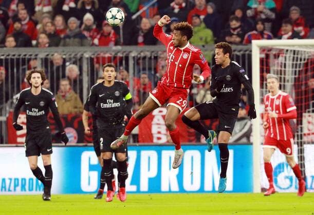 Kingsley Coman FC Bayern vs Neymar Paris Saint Germain Soccer UEFA Champions League FC Bayern Munich Paris Saint Germain 05 12 2017