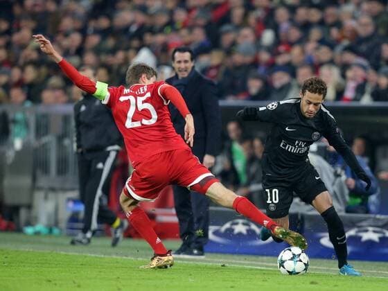 Thomas Mueller Bayern Munich 25 Neymar Paris Saint Germain 10 FC Bayern Munich vs Paris Saint Germain Champions League Soccer 05 12 2017 Muenchen Copyright: xLanger Eibner-Pressefotox EP_HLR