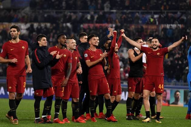 Esultanza Roma a fine partita. Celebration at the end of the match Fazio, Perotti, Gerson, Nainggolan, Pellegrini, Florenzi, Manolas Roma 05-12-2017 Stadio Olimpico Uefa Champions League A 2017 2018 Group C AS Roma - Qarabag Foto Andrea Staccioli Insidefoto andreaxstaccioli