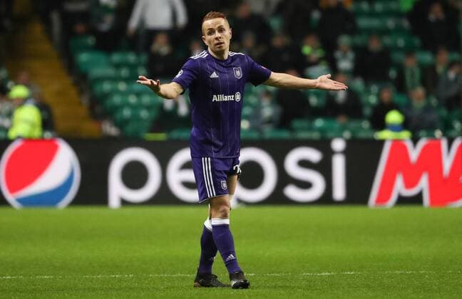 Anderlecht s Adrien Trebel looks dejected after a soccer game between Scottish team Celtic FC and Belgian club RSC Anderlecht, Tuesday 05 December 2017 in Glasgow, Scotland, the sixth and last game in the group stage of the UEFA Champions League competition. VIRGINIExLEFOUR  x05214521x