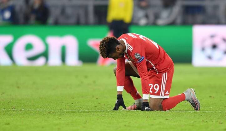 FOOTBALL CHAMPIONS LEAGUE SEASON 2017 2018 GROUP PHASE FC Bayern Muenchen Paris Saint Germain 05 12 2017 Kingsley Coman FC Bayern Muenchen injured shortly before the final whistle Muenchen