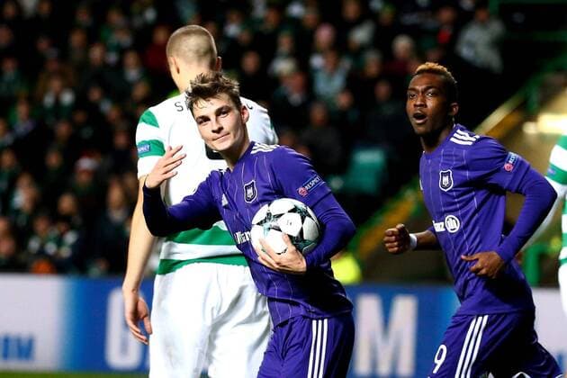 GLASGOW,SCOTLAND - DECEMBER 05 : Pieter Gerkens midfielder of RSC Anderlecht scores and celebrates during the Champions League Group B match between Celtic FC and Rsc Anderlecht on December 05, 2017 in Glasgow, Scotland, 5 12 2017 FOOTBALL : Celtic Glasgow vs Anderlecht - Ligue Des Champions - 05 12 2017 PhotoNews Panoramic  775030976