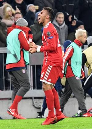Soccer UEFA Champions League Season 2017 2018 Gameday 6 FC Bayern Munich vs Paris Saint Germain FC 05 12 2017 Allianz Arena Munich Corentin Tolisso FC Bayern Munich