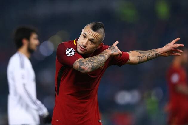 December 5, 2017 - Rome, Italy - Radja Nainggolan of Roma during the UEFA Champions League Group C football match AS Roma vs FK Qarabag on December 5, 2017 at the Olympic stadium in Rome, Italy. AS Roma v Qarabag FK - UEFA Champions League  - ZUMAn230 20171205_zaa_n230_319 Copyright: xMatteoxCiambellix