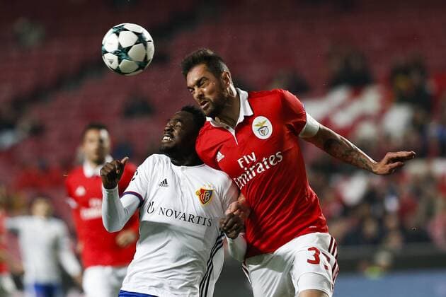 December 5, 2017 - Lisbon, Portugal - Basel s forward Dimitri Oberlin (L) vies for the ball with Benfica s defender Jardel Vieira (R) during Champions League 2017 18 match between SL Benfica vs FC Basel, in Lisbon, on December 5, 2017. SL Benfica vs FC Basel - Champions League.FBL-EUR-C1-BENFICA-BASEL  - ZUMAn230 20171205_zaa_n230_431 Copyright: xCarlosxPalmax