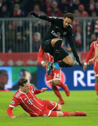 (171206) -- MUNICH, Dec. 6, 2017 -- Neymar of Paris Saint-Germain competes with Sebastian Rudy of Bayern Munich during a UEFA Champions League group B match between Bayern Munich and Paris Saint-Germain in Munich, Germany, Dec. 5, 2017. Bayern won 3-1. ) (SP)GERMANY-MUNICH-CHAMPIONS LEAGUE-BAYERN-PSG PhilippexRuiz 