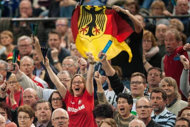 Cheers of German fans Cheering cheering joy Cheers celebrate Fan Fans Spectators Supporters Supporters Preliminary Group D Germany GER Serbia SRB 22 22 on 05 12 2017 in Leipzig Germany Handball Womens World Cup in Germany 2017 from 01 12 17 12 2017 Â