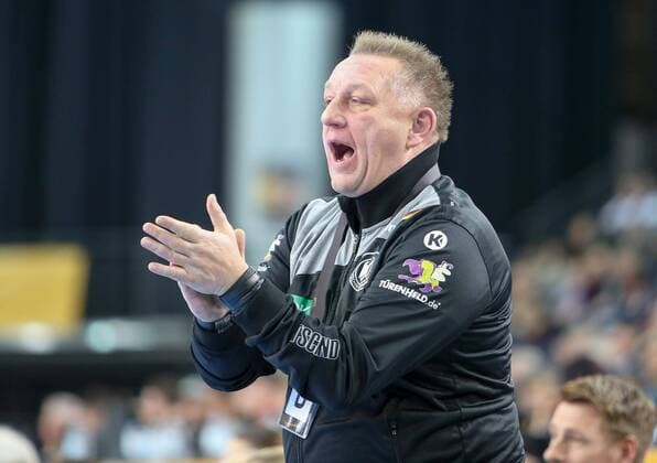 Germany China Handball Women WC Leipzig 06 12 2017 Arena Leipzig World Cup 2017 Handball Women Preliminary Group D Germany GER vs Peoples Republic of China CHN Picture v l National coach Michael Biegler Germany