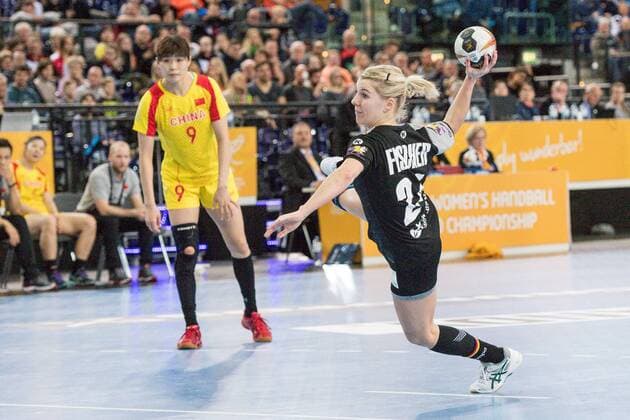 GER IHF WC 2017 Germany GER vs China CHN 06 12 2017 Arena Leipzig GER IHF WC 2017 Germany GER vs China CHN im Bild Lone Fischer 24 Germany nordphotoxDostmann nph00325