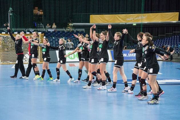GER IHF World Cup 2017 Germany vs China CHN 06 12 2017 Arena Leipzig GER IHF World Cup 2017 Germany GER vs China CHN in picture Cheers of the German national team after the 24 9 victory against China nordphotoxDostmann nph00325