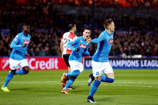 (l-r) Kalidou Koulibaly of SSC Napoli, Sofyan Amrabat of Feyenoord, Jose Callejon of SSC Napoli, Piotr Zielinski of SSC Napoli during the UEFA Champions League group F match between Feyenoord Rotterdam and SSC Napoli at the Kuip on December 06, 2017 in Rotterdam, The Netherlands UEFA Champions League 2017 2018 xVIxVIxImagesx xTomxBodexMultimediaxIVx 9501563