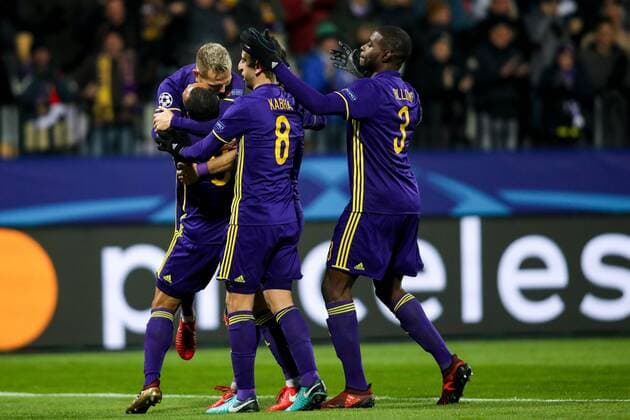 SOCCER - CL, Maribor vs Sevilla MARIBOR,SLOVENIA,05.DEC.17 - SOCCER - UEFA Champions League, group stage, NK Maribor vs FC Sevilla. Image shows the rejoicing of Maribor. GEPAxpictures xMaticxKlansek
