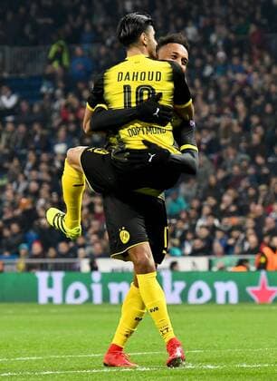 06 12 2017 xfux Football Champions League Real Madrid Borussia Dortmund empor v l Mahmoud Dahoud Borussia Dortmund Pierre Emerick Aubameyang Borussia Dortmund goalscoring Goal celebration celebrate the goal to 2 2 Madrid