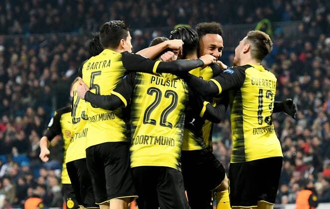 06 12 2017 xfux Football Champions League Real Madrid Borussia Dortmund emspor v l Pierre Emerick Aubameyang Borussia Dortmund and player Borussia Dortmund BVB Torjubel Goal celebration celebrate the goal to 2 2 Madrid