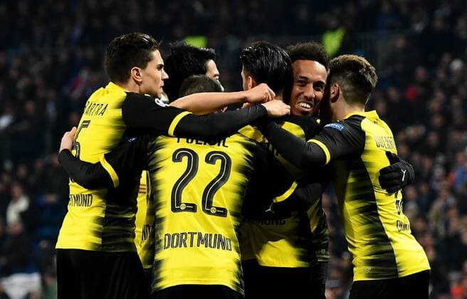 06 12 2017 xfux Football Champions League Real Madrid Borussia Dortmund emspor v l Pierre Emerick Aubameyang Borussia Dortmund and player Borussia Dortmund BVB Torjubel Goal celebration celebrate the goal to 2 2 Madrid