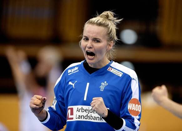 Handball, WM, Damen, Brasilien - Dänemark Sandra Toft efter endnu en redning. Polfoto_73192428  Copyright: POULSENxLARS