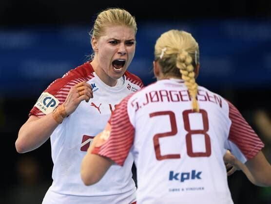Bilder des Tages - SPORT Handball, WM, Damen, Brasilien - Dänemark Kathrine Heindahl efter en scoring. Polfoto_73192542  Copyright: POULSENxLARS