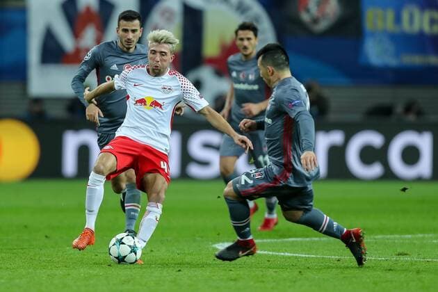 Leipzig Germany 06 12 2017 UEFA Champions League 2017 18 Season Group Stage Group G 6 Gameday RB Leipzig Besiktas Istanbul Kevin Kampl RBL and Gary Medel Besiktas in a duel DeFodi507