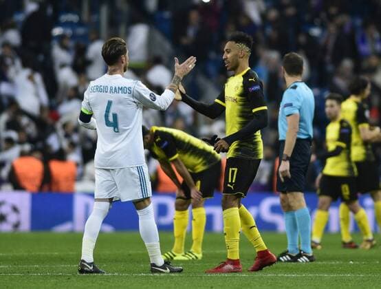 Real Madrid s Sergio Ramos and Borussia Dortmund s Pierre-Emerick Aubameyang during Champions League Group H match 6. December 6,2017.  (8765)