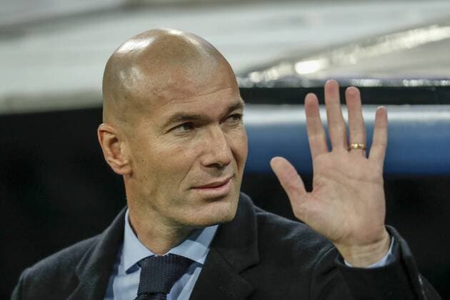 coach Zinedine Zidane of Real Madrid during the UEFA Champions League group H match between Real Madrid and Borussia Dortmund on December 06, 2017 at the Santiago Bernabeu stadium in Madrid, Spain. UEFA Champions League 2017 2018 xVIxVIxImagesx xMauricexvanxSteenxIVx 9503924
