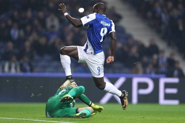 Fußball, CL, FC Porto - AS Monaco December 6, 2017 - Porto, Porto, Portugal - Porto s Cameroonian forward Vincent Aboubakar score a goal during the UEFA Champions League Group G match between FC Porto and AS Monaco FC at Dragao Stadium on December 6, 2017 in Porto, Portugal. FC Porto v AS Monaco - UEFA Champions League  - ZUMAn230 20171206_zaa_n230_342 Copyright: xDpix