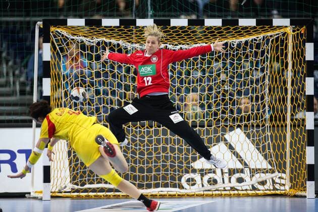 Goalkeeper Katja Kramarczyk Germany v Qiao Ru China Women Handball World Cup Group D Germany vs China Arena Leipzig Action Germany Handball Women Women 06 12 2017
