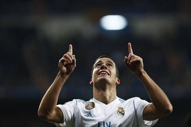 Bilder des Tages - SPORT December 6, 2017 - Madrid, Spain - Lucas Vazquez of Real Madrid celebrates after scoring a goal to make it 3-2 during the UEFA Champions League group H match between Real Madrid and Borussia Dortmund at Santiago Bernabeu. Soccer 2017: Real Madrid 3:2 Dortmund - ZUMAs197 20171206_zaa_s197_079 Copyright: xManu_reinox