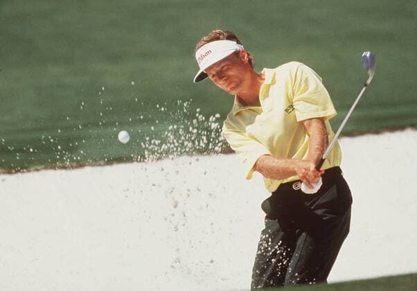 Bernhard Langer - aufgenommen beim Masters 1993 - aktion im bunker , Augusta Georgia U S A