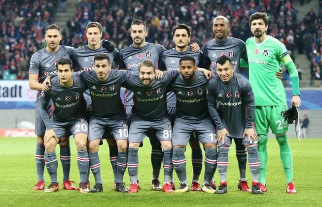 RB Leipzig Besiktas Istanbul Soccer Champions League Leipzig 06 12 2017 Red Bull Arena Soccer UEFA Champions League Group G 6 Gameday RB Leipzig vs Besiktas Istanbul 1 2 0 1 Besiktas Istanbul start squad in the left hand side Dusko Tosic Matej Mitrovic Alvaro Negredo Mustafa Pektemek Talisca and Goalkeeper Tolga Zengin Front left Necip Uysal Oguzhan Ozyakup azyakup Caner Erkin Jeremain Lens and Gary Medel