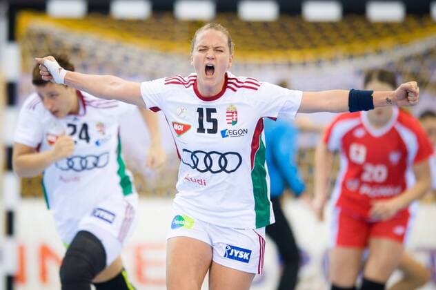 Handball, WM Damen, Polen - Ungarn 2017.12.07 Bietigheim-Bissingen Pilka reczna Mistrzostwa Swiata w pilce recznej kobiet Polska - Wegry N z Kinga Klivinyi of Hungary celebrates scoring a goal Foto Lukasz Laskowski PressFocus 2017.12.07 Bietigheim-Bissingen IHF Women s Handball World Championship WM Weltmeisterschaft Poland v Hungary Kinga Klivinyi of Hungary celebrates scoring a goal Credit: Lukasz Laskowski PressFocus NEWSPIX.PL --- Newspix.pl  20171207_LUK_080