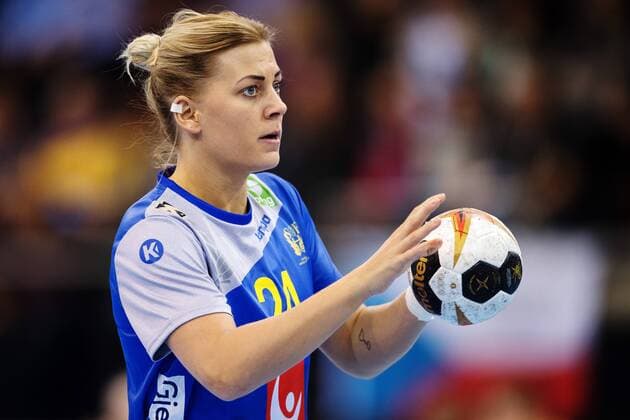 171207 Swedens Nathalie Hagman in the match between Sweden and Argentina during the World Cup on 7 December 2017 in Bietigheim Bissingen  Copyright: CARLxSANDIN BB171207CS021