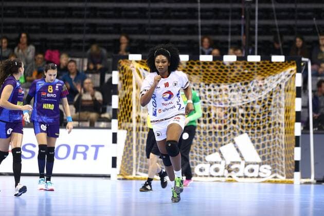 Albertina Cruz Kassoma Angola Romania vs Angola IHF Womens Handball World Cup 07 12 2017 Photographer Neis Eibner Trier Copyright: xNeisx Eibner-Pressefotox EP_ans