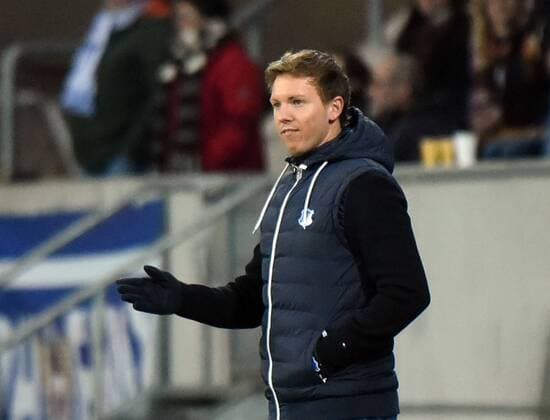 07 12 2017 xhbx Football Europa League TSG 1899 Hoffenheim Rasgrad emspor v l Manager Julian Nagelsmann TSG 1899 Hoffenheim gives instructions to Team Sinsheim