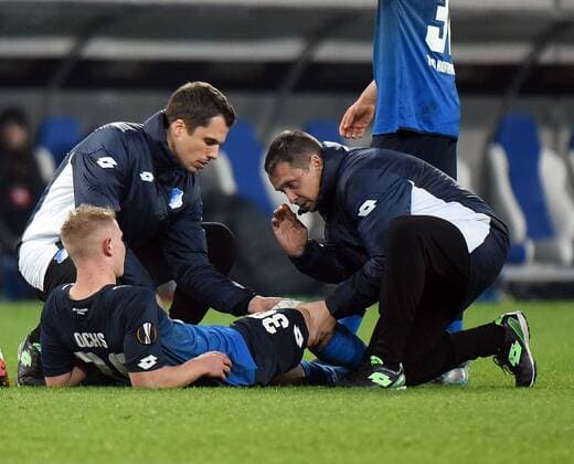 07 12 2017 xhbx Soccer Europa League TSG 1899 Hoffenheim Rasgrad emspor v l Philipp Ochs TSG 1899 Hoffenheim injured injury Sinsheim