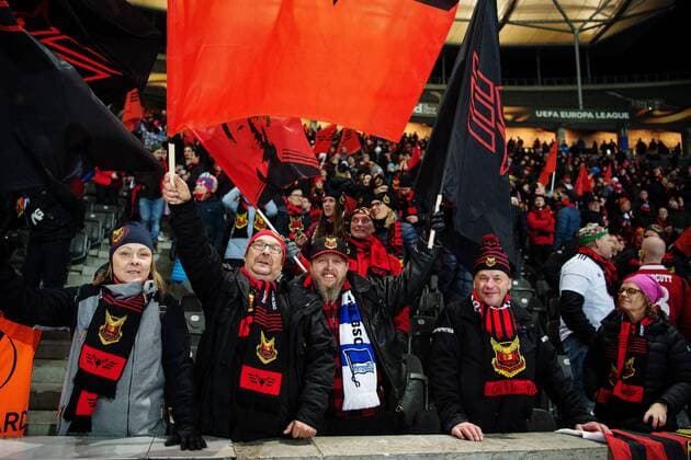 171207 Östersund supporters for the football match in the Europa League between Hertha Berlin and Östersund on December 7, 2017 in Berlin  Copyright: PETTERxARVIDSON BB171207PA027
