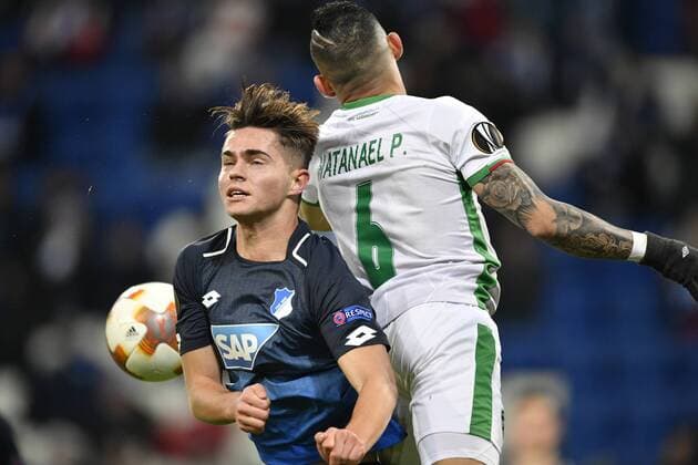 Head duel Duel action Johannes Bühler TSG 1899 Hoffenheim v Natanael PFC Ludogorets Razgrad TSG 1899 Hoffenheim vs PFC Ludogorets Razgrad Europa League 07 12 2017 TSG 1899 Hoffenheim vs PFC Ludogorets Razgrad