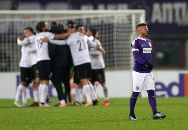 Bilder des Tages - SPORT SOCCER - EL, A.Wien vs Athen VIENNA,AUSTRIA,07.DEC.17 - SOCCER - UEFA Europa League, FK Austria Wien vs AEK Athen. Image shows the disappointment of Felipe Pires (A.Wien). GEPAxpictures xChristianxOrt